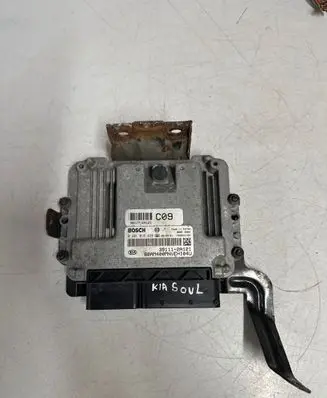 KIA Soul Engine control unit/module 0281016426