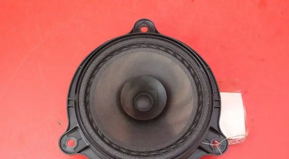 Nissan Micra Subwoofer speaker 28156EE500