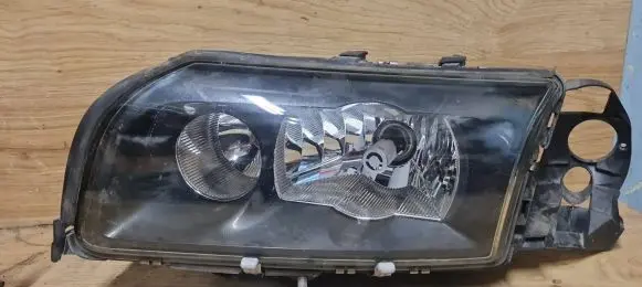 Volvo S80 Headlight/headlamp 30655901