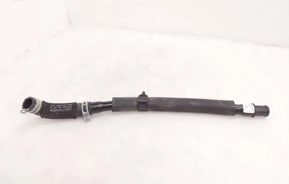 Audi e-tron Electric car engine cooling hoses/pipes 4KE122480AE 4KE122157H