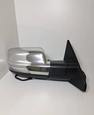 Front door electric wing mirror