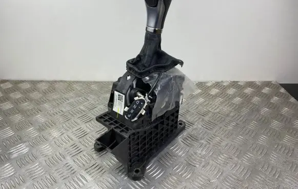 Jeep Compass Gear shifter/selector P5VM06DX9AK