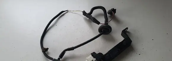 Lexus CT 200H Antenna control unit 