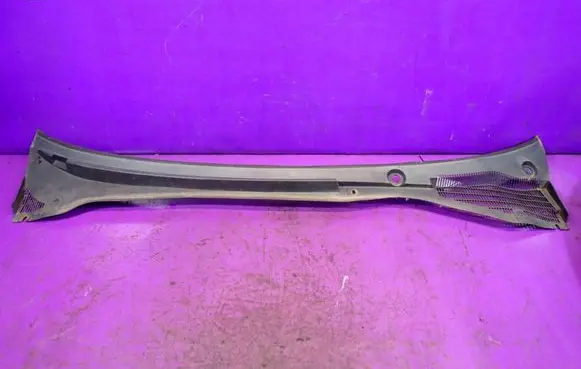 Fiat Punto (199) Wiper trim 51748698
