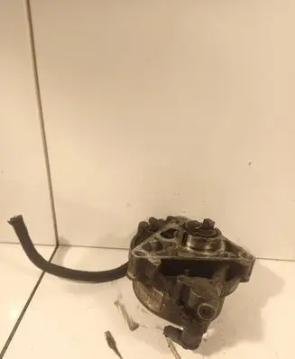 Opel Zafira B Vacuum pump 55187760 60551320 72905301