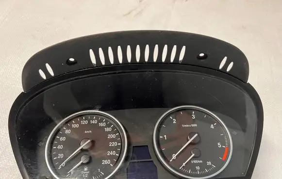 BMW X5 E70 Speedometer (instrument cluster) 6976284