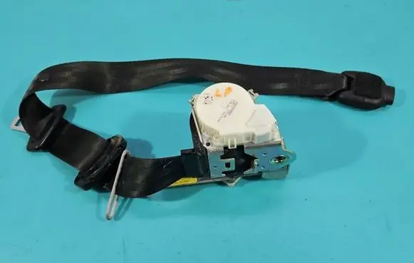 Alfa Romeo Giulietta Front seatbelt 01560913970 IMPRK1530728