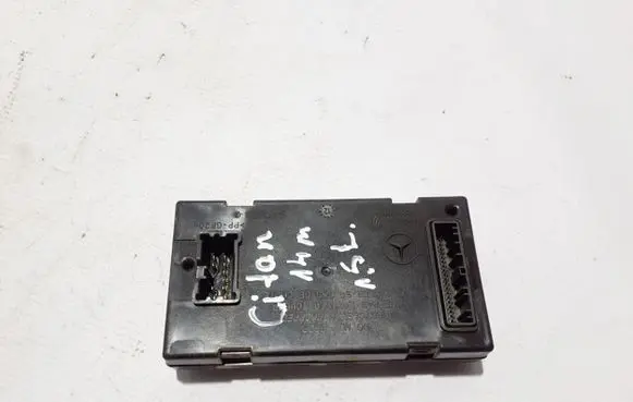 Mercedes-Benz Citan W415 Other control units/modules 284298233R