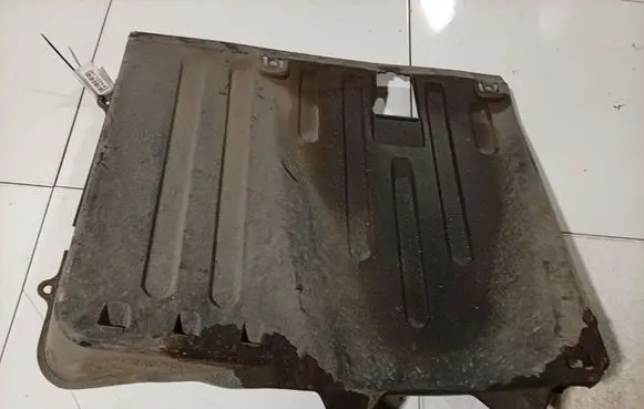 Honda Civic Engine splash shield/under tray 