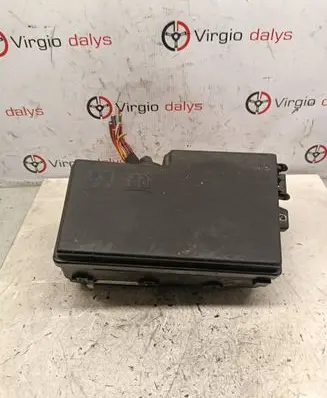 Ford Kuga II Fuse box set AV6T14A142AB E00027328 21184