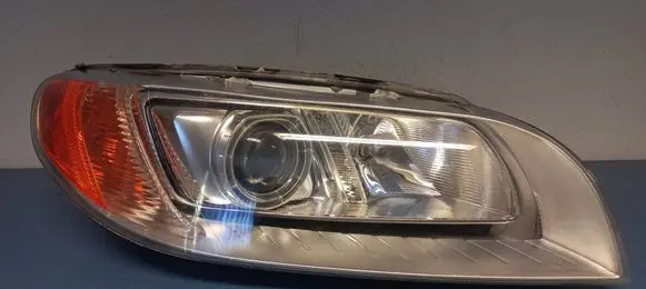 Volvo XC70 Headlight/headlamp 31214169 6336200000