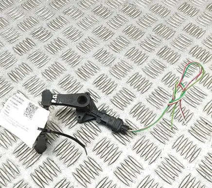 Peugeot 208 I Air suspension front height level sensor 9817423180
