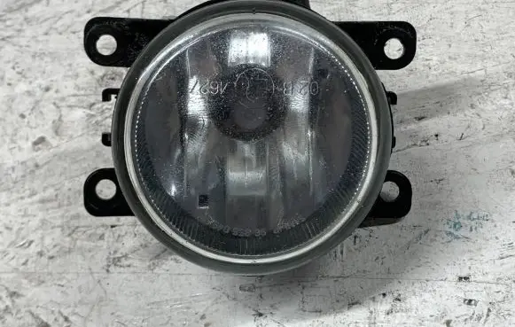 Citroen C4 I Picasso Front fog light 9685504980
