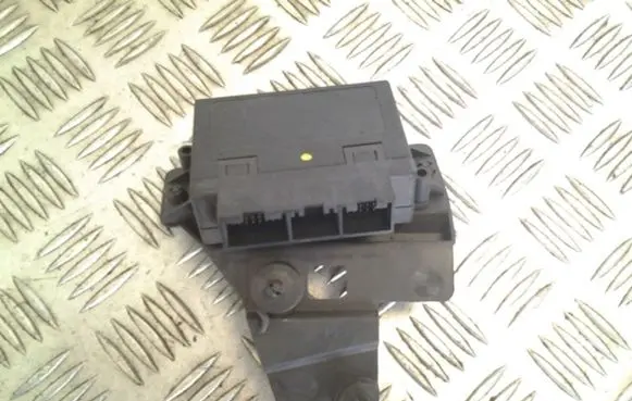 Skoda Octavia Mk2 (1Z) Parking PDC control unit/module 3U0919283