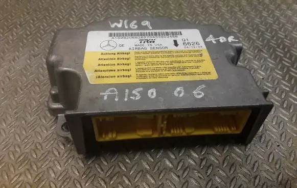 Mercedes-Benz A W169 Airbag control unit/module 1698206626
