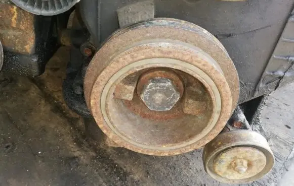 KIA Carnival Crankshaft pulley