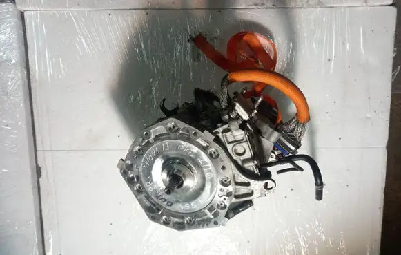 Mitsubishi Outlander Electric car motor S61