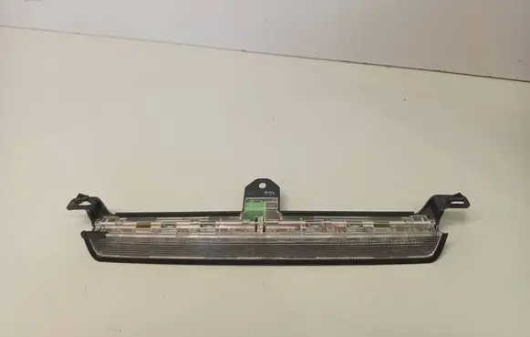 Volvo XC70 Third/center stoplight 8658948