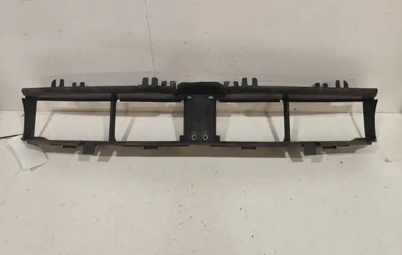BMW 3 G20 G21 Intercooler air guide/duct channel 946518604 193456278 200117230