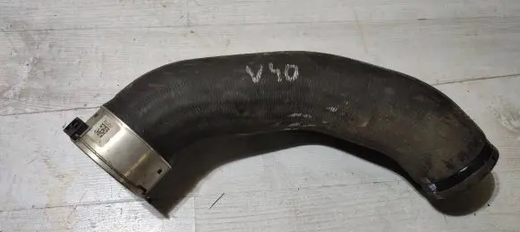 Volvo V40 Intercooler hose/pipe 31657749