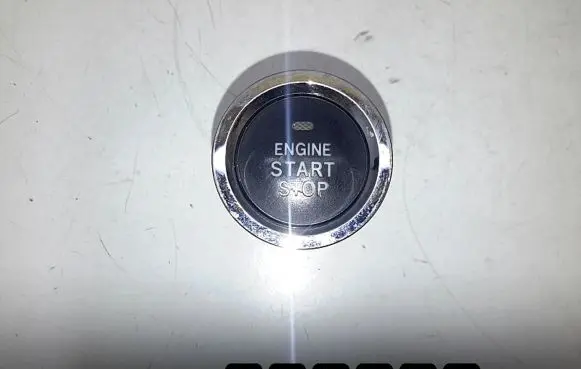 Toyota Avensis T270 Engine start stop button switch 15a854