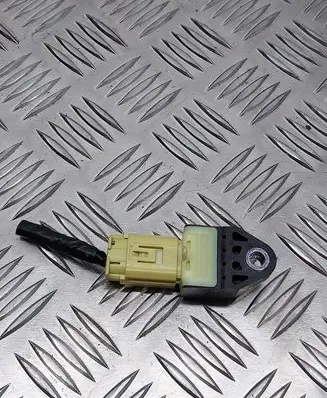 Toyota RAV 4 (XA30) Airbag deployment crash/impact sensor 8983133020 70360EATT
