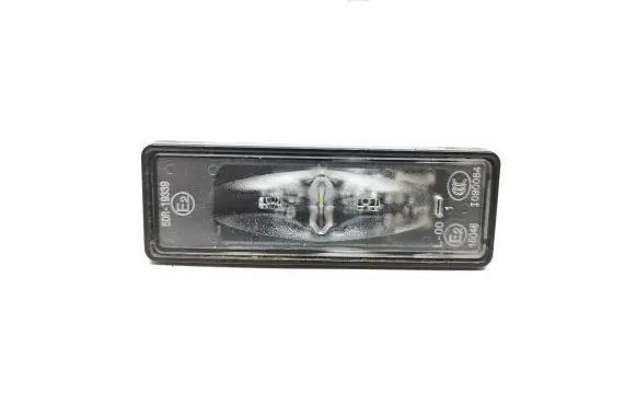 Peugeot 208 Number plate light 9815225980