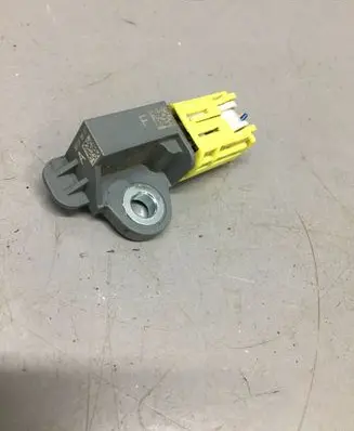 Nissan Qashqai Airbag deployment crash/impact sensor 985813ra0a