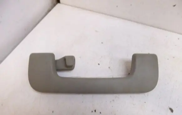 Audi A4 S4 B6 8E 8H Front interior roof grab handle 8E0857608