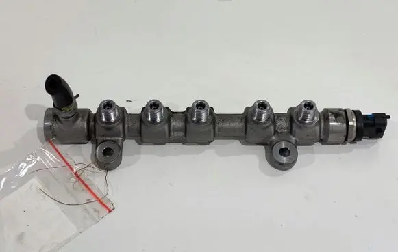 Honda CR-V Fuel main line pipe 0445214302