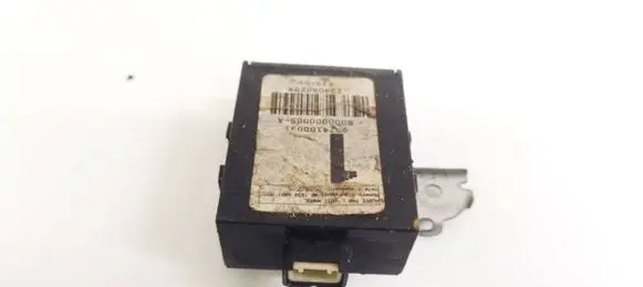 Toyota Yaris Door control unit/module 239080209 S000000005A