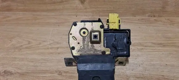 Volvo S80 Tailgate/trunk/boot lock/catch/latch 9170974
