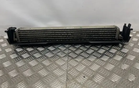 BMW 7 E65 E66 Engine oil radiator 7553667 17217553667