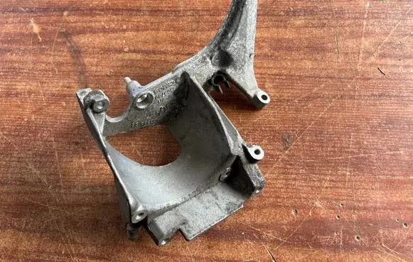 Citroen C4 Grand Picasso Fuel filter bracket/mount holder 9672309780