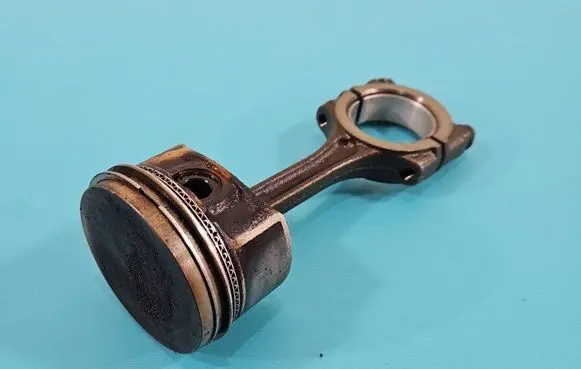 Renault Clio IV Piston D4F740 IMPRK1469188