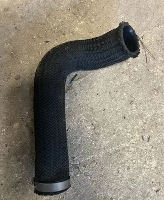 Intercooler hose/pipe