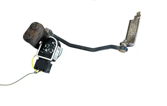 Volvo XC60 Headlight/headlamp level sensor 8G9N3C097AA BL3KA 20090914
