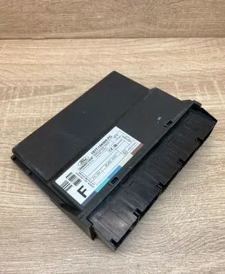Ford Focus Comfort/convenience module 1S7T15K600FD 5WK48730G