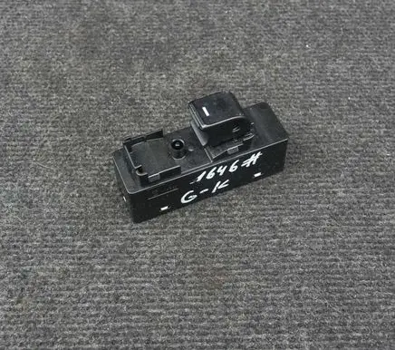 Mazda 6 Electric window control switch GLF266380A