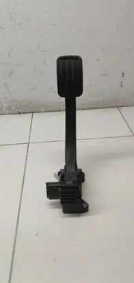 Peugeot 308 Accelerator throttle pedal 9854066280