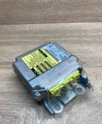 Toyota Avensis T220 Airbag control unit/module 8917005090 205951103 25700384XE