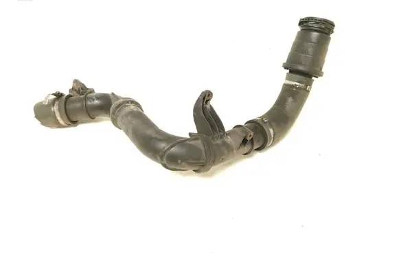 Intercooler hose/pipe