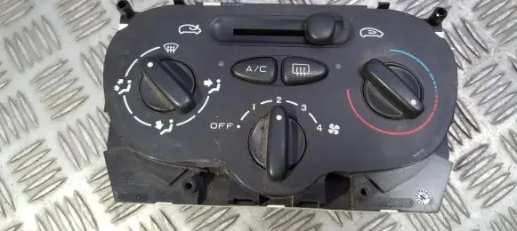 Citroen Xsara Picasso Climate control unit 9000937