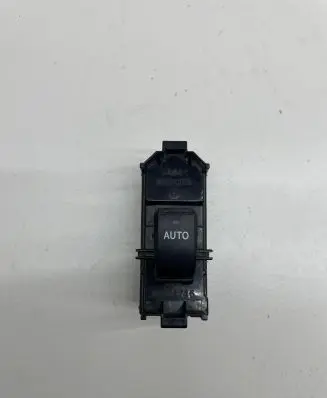 Lexus IS 220D-250-350 Electric window control switch 8403053020