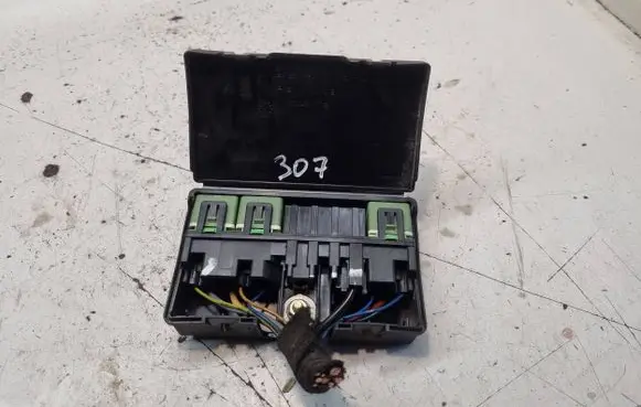 Peugeot 307 Fuse box set 9632229480