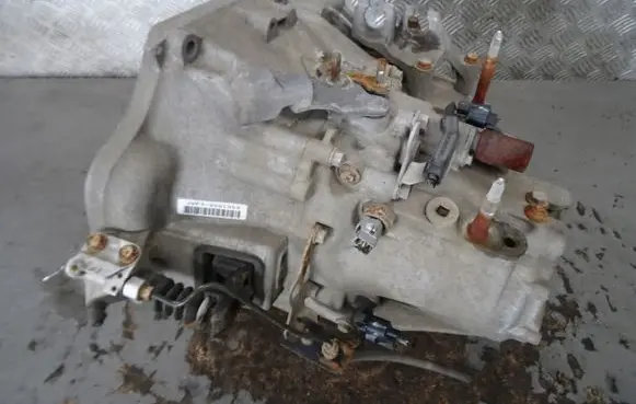 Honda FR-V Manual 5 speed gearbox 2001353