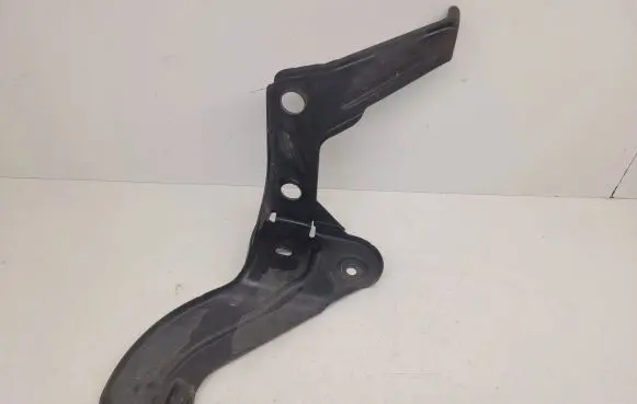 Audi A6 S6 C6 4F Radiator support slam panel bracket 4F0145813F
