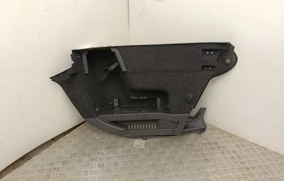 Skoda Enyaq iV Trunk/boot side trim panel 5LE867762A