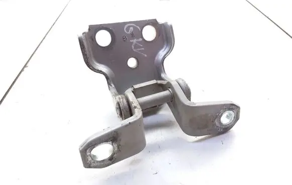 Suzuki Liana Rear door upper hinge