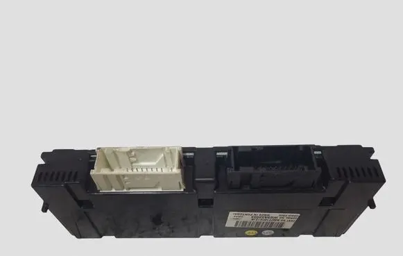 Ford Mondeo MK IV Air conditioner control unit module BM2T18C612JB WG5A03903